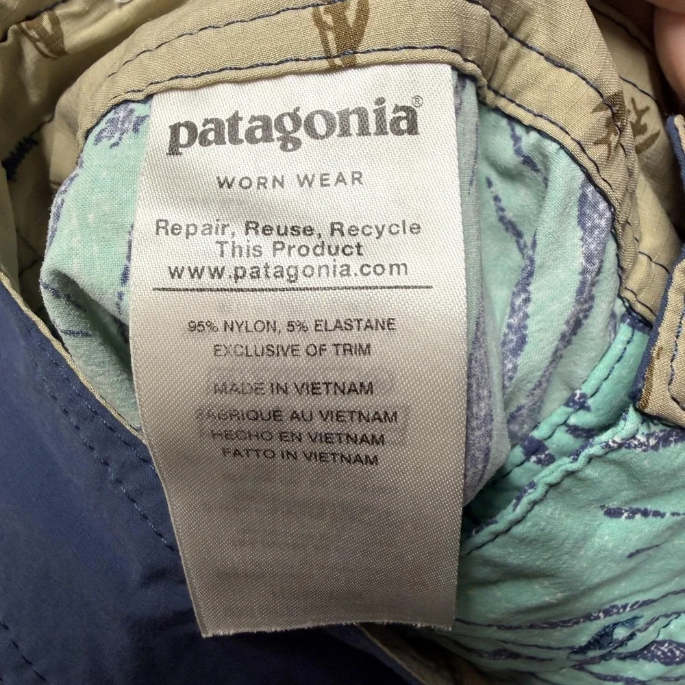 Patagonia stretch wavefarer